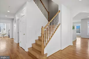 218 Braddock St, Charles Town, WV 25414 - Photo 25