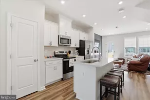 186 Coolidge Ave, Ranson, WV 25438 - Photo 7