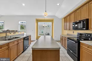 136 Brookline Dr, Charles Town, WV 25414 - Photo 21