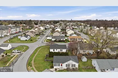 502 E 6th Avenue, Ranson, WV 25438 - Photo 39