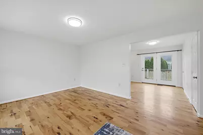 502 E 6th Avenue, Ranson, WV 25438 - Photo 5