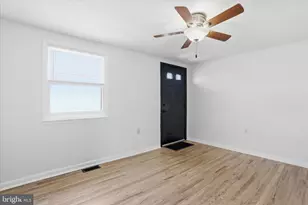 218 E 4th Ave, Ranson, WV 25438 - Photo 9