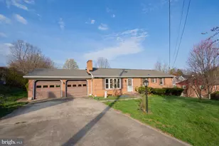 14801 Charles Town Rd, Charles Town, WV 25414 - Photo 1