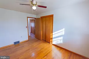 14801 Charles Town Rd, Charles Town, WV 25414 - Photo 19