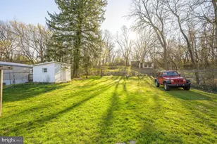 8582 Shepherdstown Pike, Shepherdstown, WV 25443 - Photo 13