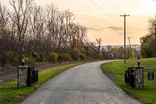 142 Lewis Washington Dr, Charles Town, WV 25414 - Photo 95