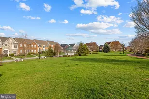 142 Lewis Washington Dr, Charles Town, WV 25414 - Photo 89