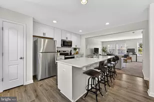 192 Tate Manor Dr, Charles Town, WV 25414 - Photo 9