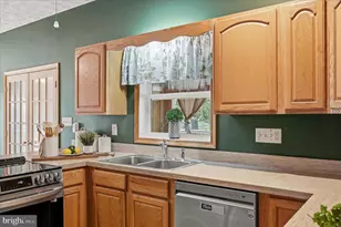 622 Ann Lewis Rd, Charles Town, WV 25414 - Photo 17