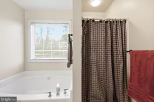 123 4th St, Shenandoah Junction, WV 25442 - Photo 35