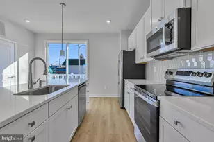 1210M Oasis Ave, Ranson, WV 25438 - Photo 13