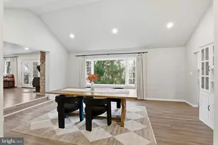 842 Valley View Rd, Harpers Ferry, WV 25425 - Photo 9