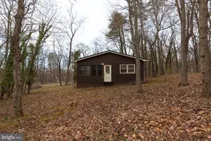 15 Gray Fox Rd, Harpers Ferry, WV 25425 - Photo 13