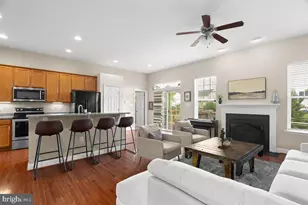 91 Burberry Ln, Charles Town, WV 25414 - Photo 5