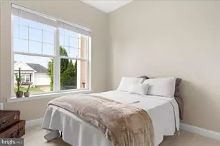 91 Burberry Ln, Charles Town, WV 25414 - Photo 17