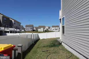 677 Seeback Dr, Charles Town, WV 25414 - Photo 3