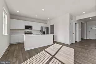 462 Buckeye Dr, Shenandoah Junction, WV 25442 - Photo 5