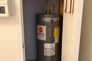 207 Greenhill Ct, Ranson, WV 25438 - Photo 7