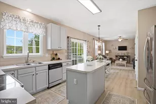 244 Kimberwicke Dr N, Charles Town, WV 25414 - Photo 5