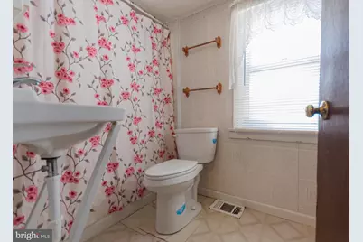 404 S Charles Street, Charles Town, WV 25414 - Photo 21