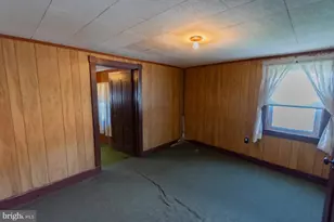 404 S Charles St, Charles Town, WV 25414 - Photo 23
