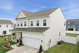 37 Feldberg Dr, Charles Town, WV 25414 - Photo 3