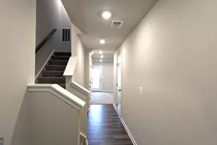 114 Telluride Wy, Charles Town, WV 25414 - Photo 3