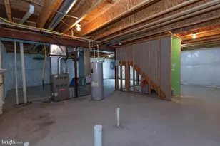 341 Bullskin St, Charles Town, WV 25414 - Photo 33