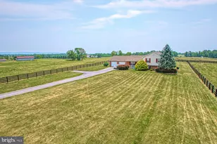 899 Earle Rd, Charles Town, WV 25414 - Photo 101
