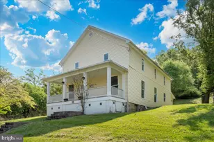 576 Halltown Rd, Harpers Ferry, WV 25425 - Photo 1