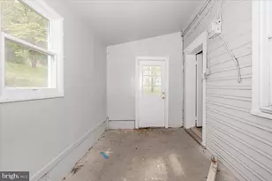 576 Halltown Rd, Harpers Ferry, WV 25425 - Photo 29