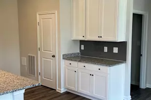 400 Silver Birch Dr, Ranson, WV 25438 - Photo 23