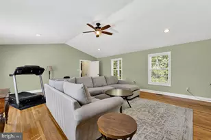 949 Wild Rose Ln, Harpers Ferry, WV 25425 - Photo 29