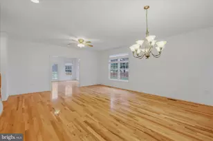 309 Brookline Dr, Charles Town, WV 25414 - Photo 9