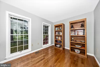 91 Prides Crossing, Shenandoah Junction, WV 25442 - Photo 9