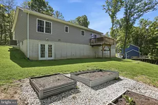 153 Chrissys Cir, Harpers Ferry, WV 25425 - Photo 29