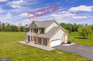 250 Paulas Cir, Kearneysville, WV 25430 - Photo 1