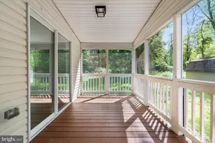 276 Walnut Hill Dr, Harpers Ferry, WV 25425 - Photo 5