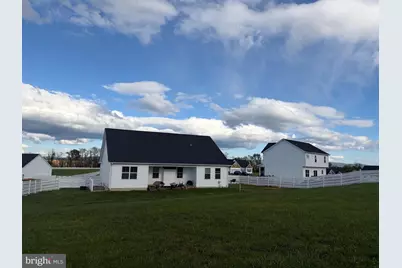 202 Naples Way, Charles Town, WV 25414 - Photo 5