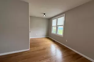 317 E 1st Ave, Charles Town, WV 25414 - Photo 11