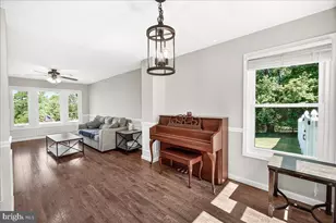 48 Persimmon Pear Ln, Harpers Ferry, WV 25425 - Photo 7