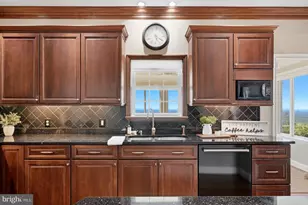 631 Wren Ln, Harpers Ferry, WV 25425 - Photo 25
