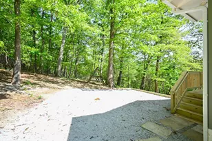 291 Riverview Dr, Harpers Ferry, WV 25425 - Photo 59