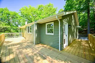 291 Riverview Dr, Harpers Ferry, WV 25425 - Photo 3