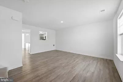 658 Thumper Drive, Ranson, WV 25438 - Photo 5