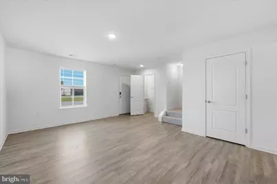 658 Thumper Drive, Ranson, WV 25438 - Photo 7