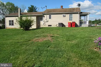 203 W 5th Avenue, Ranson, WV 25438 - Photo 3