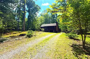 86 Robin Ln, Harpers Ferry, WV 25425 - Photo 3