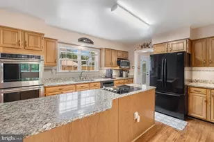 101 Veronica Ln, Charles Town, WV 25414 - Photo 11