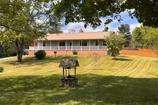 101 Veronica Ln, Charles Town, WV 25414 - Photo 1